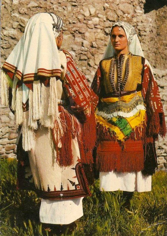 Пурпурот во Македонската народна носија